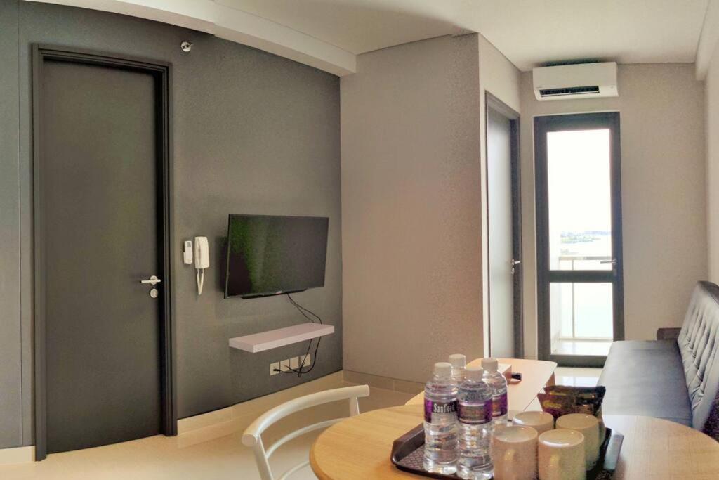 Batam Lovina 8-Ad At One Residence מראה חיצוני תמונה