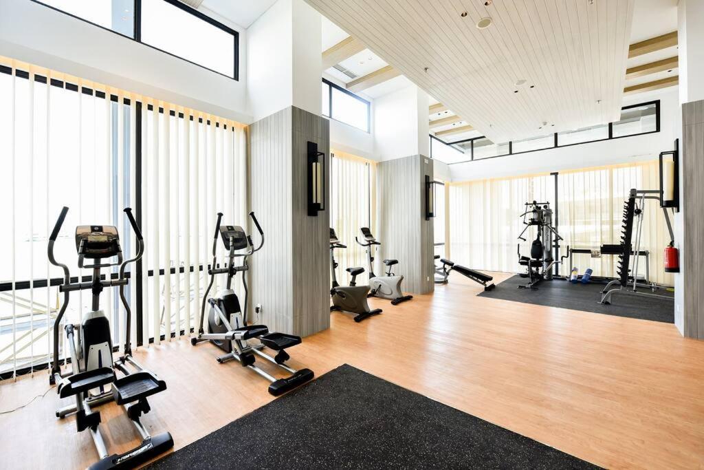 Batam Lovina 8-Ad At One Residence מראה חיצוני תמונה